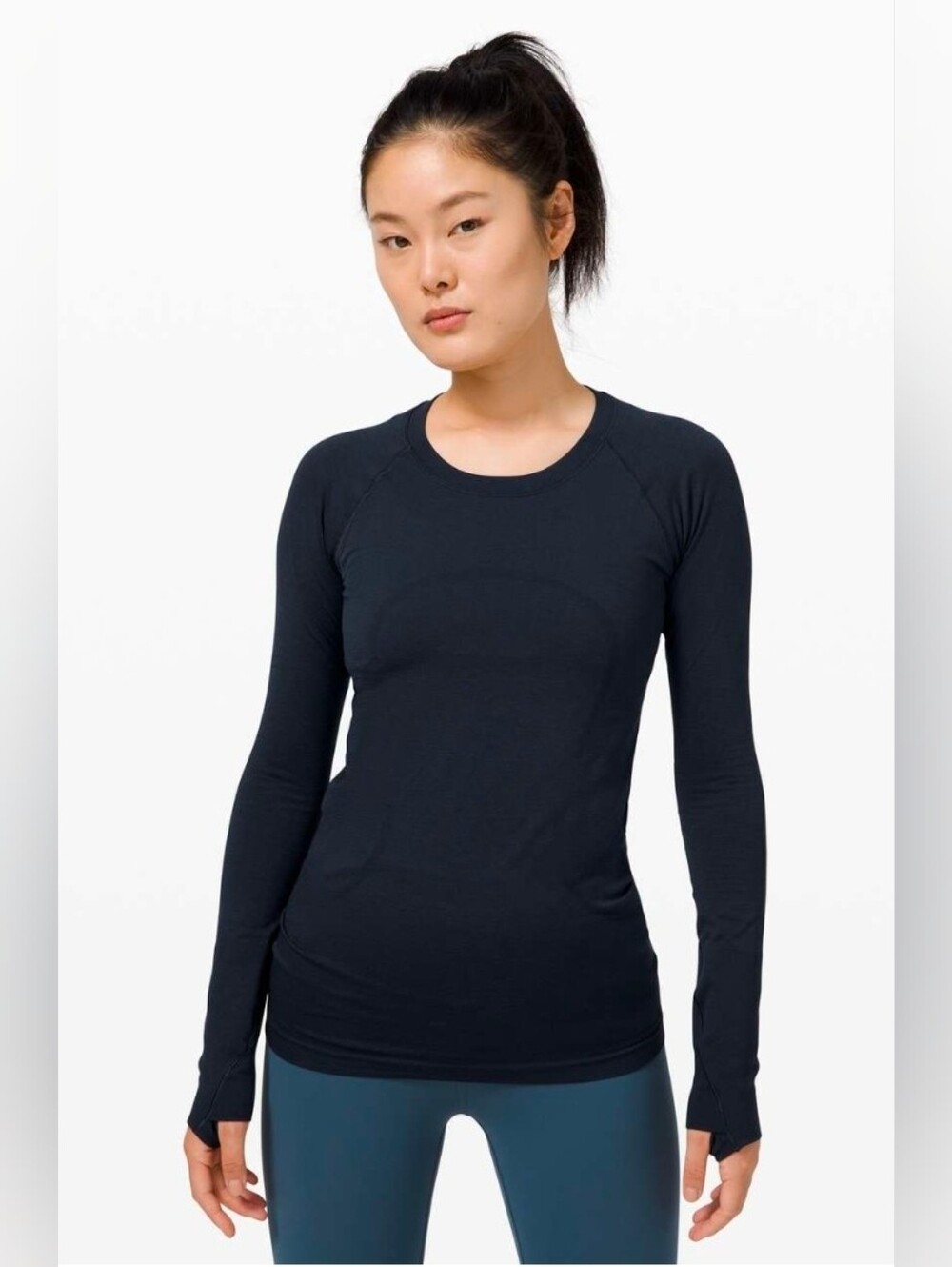 Lululemon Swiftly Tech Long Sleeve Crew 2.0 - Night Sea Navy - Size 6